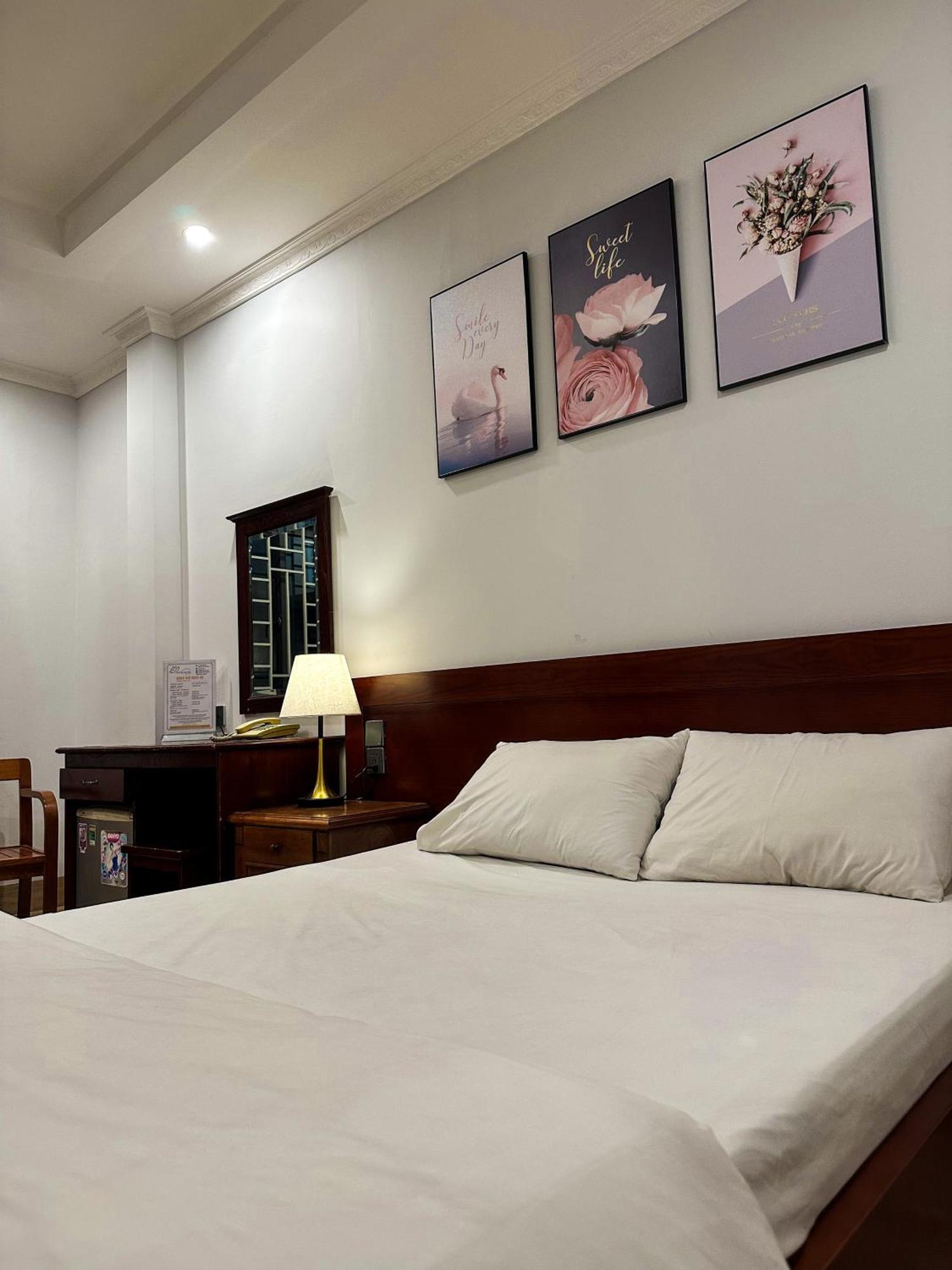 Ven Ho Hotel Hanoi Eksteriør billede